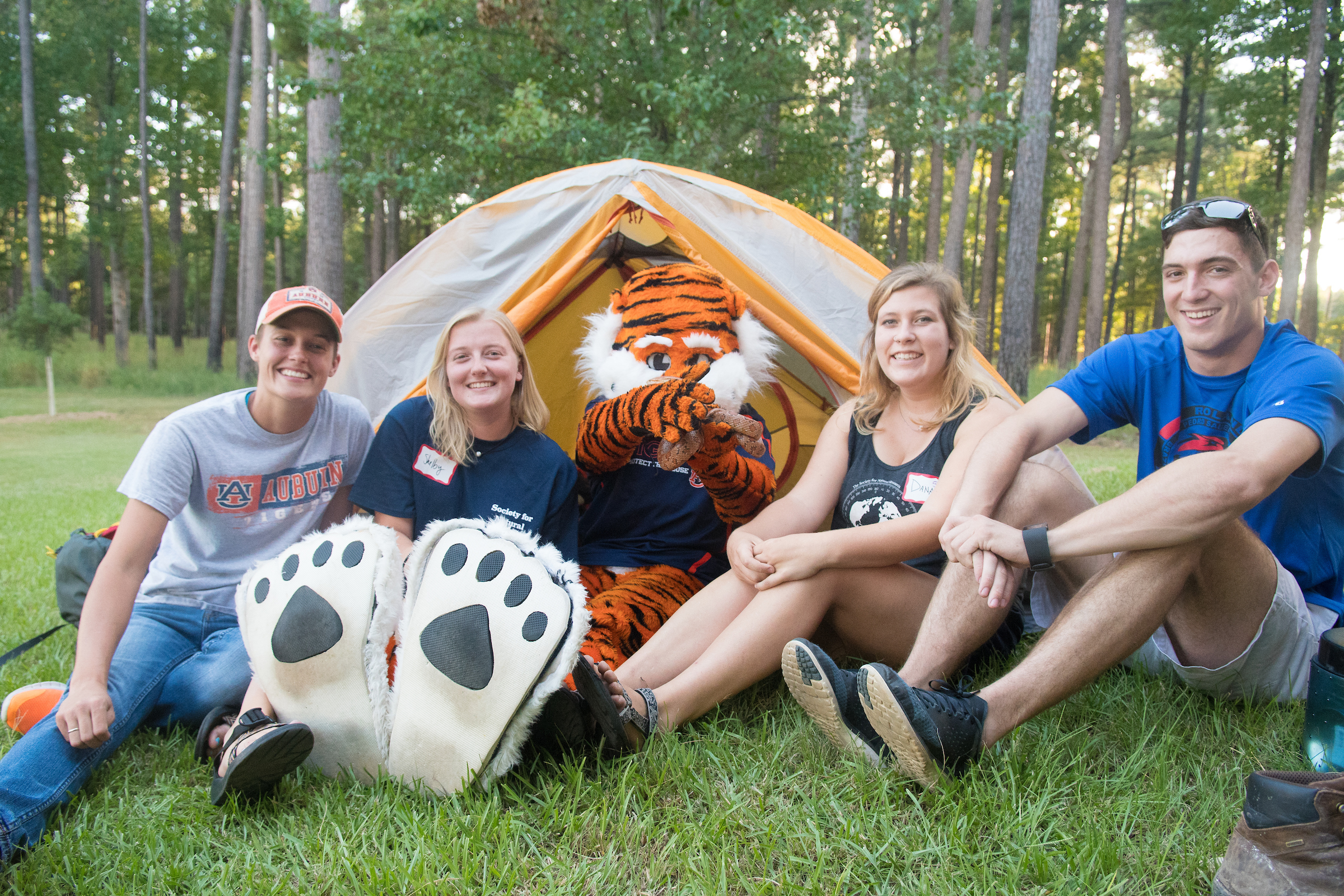 Students with Aubie