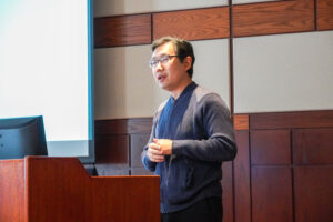 Ruiqing Miao presents at the International Center for Climate and Global Change Research meeting.