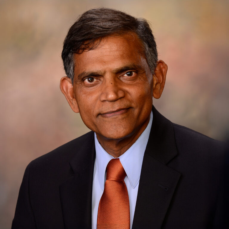 Janaki Alavalapati headshot
