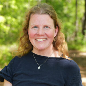 Sarah Crim headshot